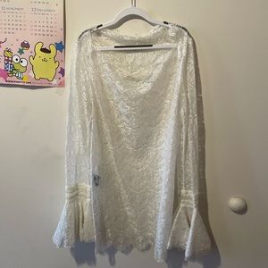 Vintage lace top size 38